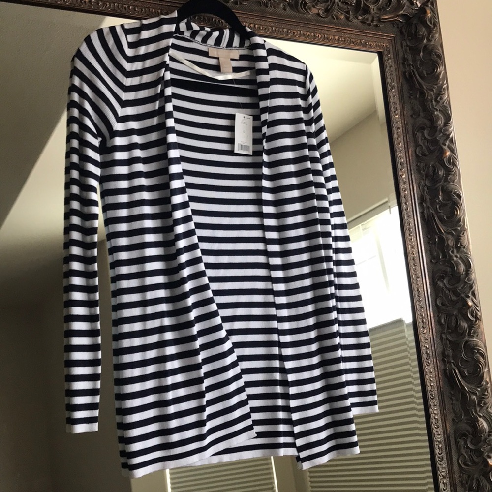 BANANA REPUBLIC SWEATER CARDIGAN